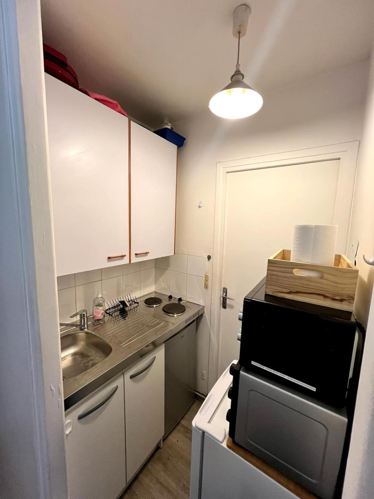 Center Cosy 2pax Private Flat Apartment
